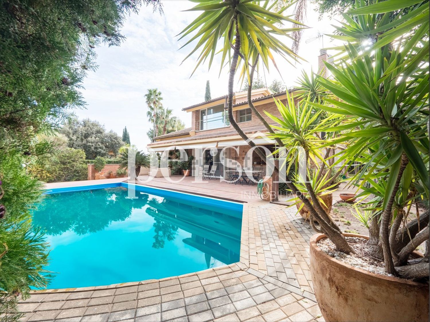 Elegant Luxury Villa in Campolivar